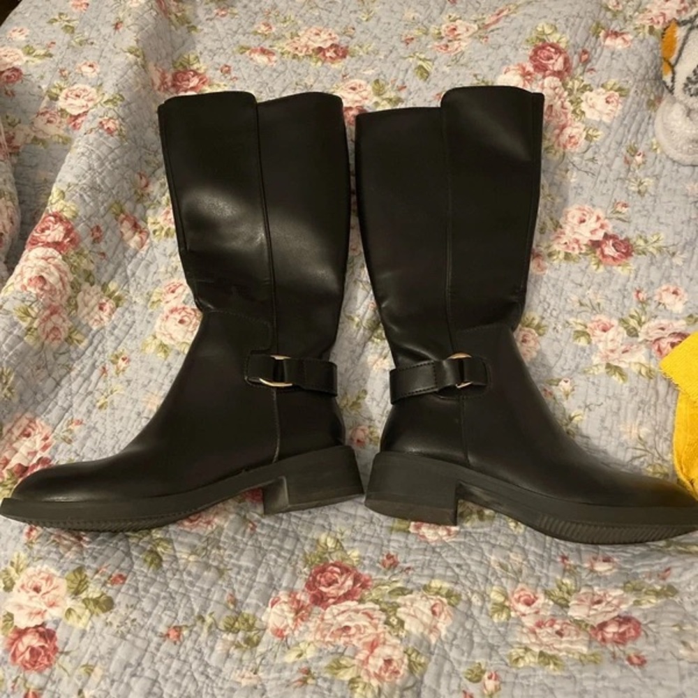 Women's Black Mid-Calf Heeled Riding Boots with Side Buckle